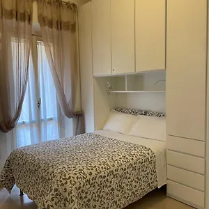 downtown-apartment.it-lombardy.com/