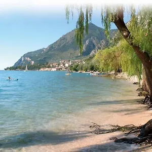 holiday-apartaments.it-lombardy.com/